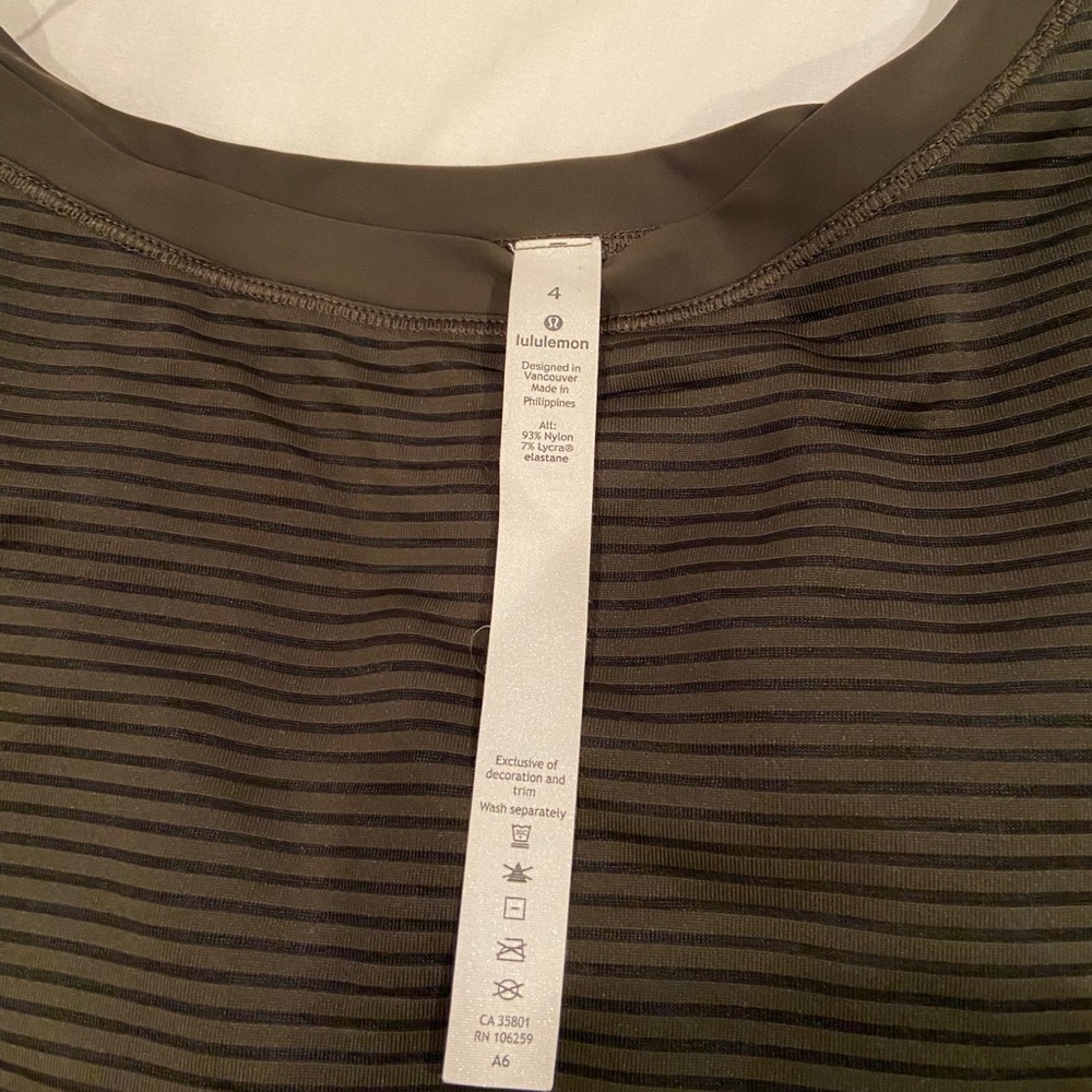 Lululemon shirt - Picture 3 of 4